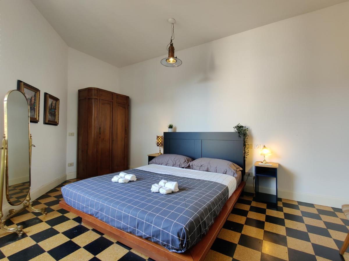 Elegante Trilocale A Milano Apartment Exterior photo